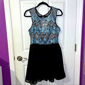 Love Reign Sequin Diamond Formal Dress Illusion Neckline Jr Size 11